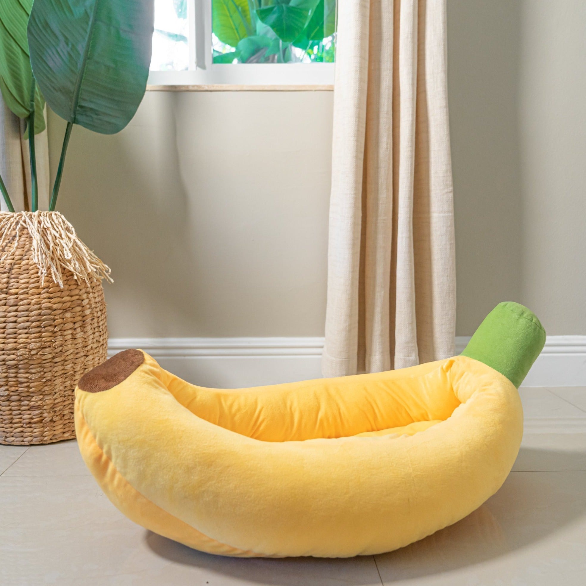 Banana-Shaped Cat Bed with Removable Cushion