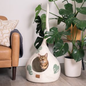 Leaf-Decorated Felted Wool Cat Cave